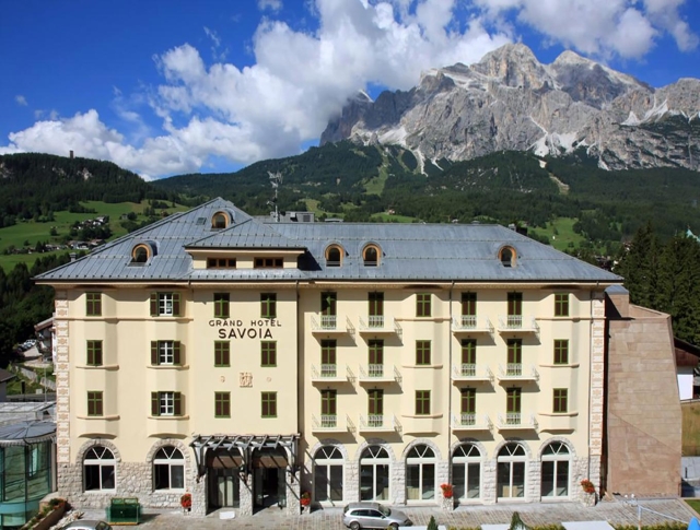 ''Grand Hotel Savoia'', ανακαίνιση ξενοδοχείου στην Κορτίνα Ιταλίας