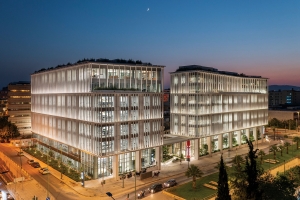 Syggrou Office Complex στην Αθήνα: Μια σύγχρονη επανερμηνεία του κλασικού σχεδιασμού με επίκεντρο τη βιωσιμότητα