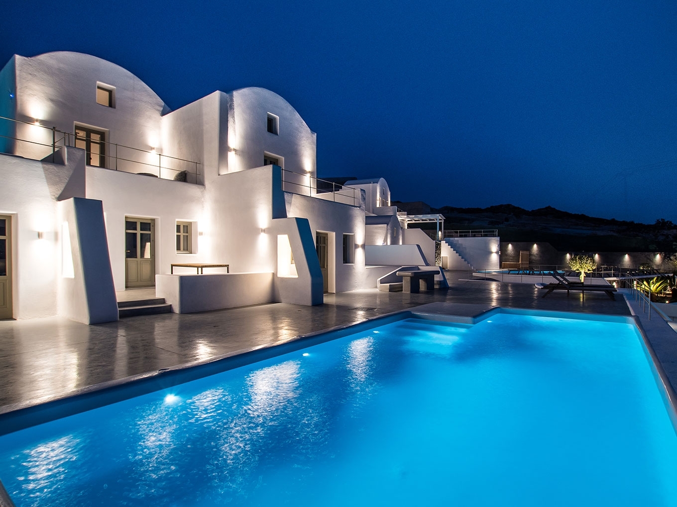 &quot;Cape 9&quot; villas in Santorini