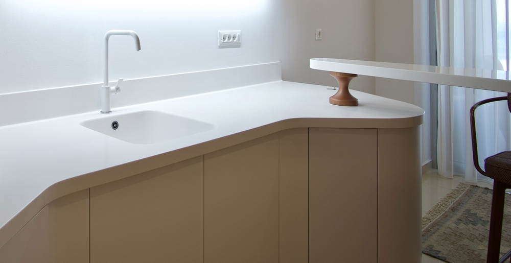 TSIGENIS x Corian® | Όταν η τεχνογνωσία συναντά την ευελιξία του υλικού