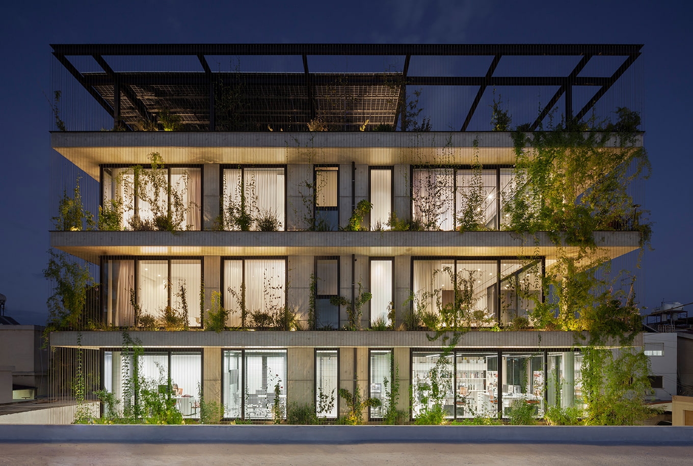 "Urban Garden": Κτίριο κατοικιών με γραφείο