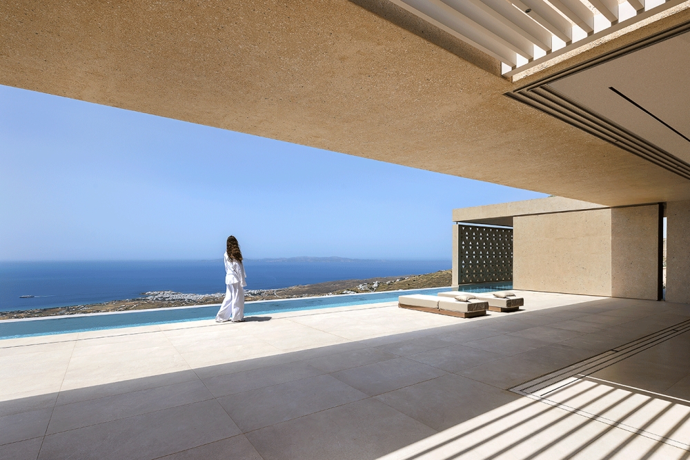 The Slot House l Υπόσκαφη κατοικία στην Τήνο