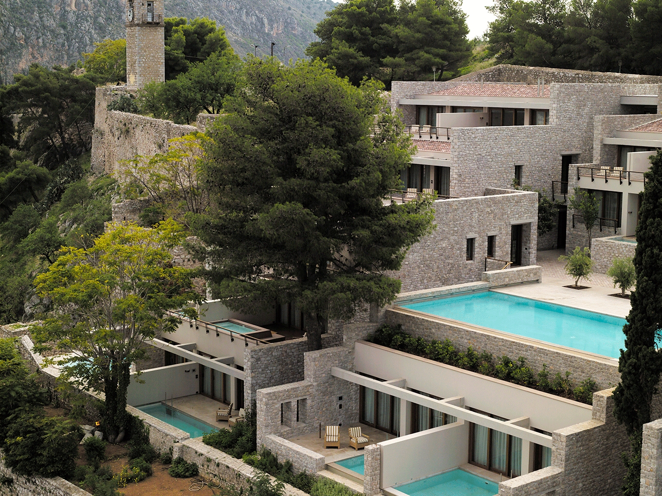 "Nafplia Palace Bungalows" στην Ακροναυπλία l Μελέτη Εκσυγχρονισμού και Αναδιαρρύθμισης