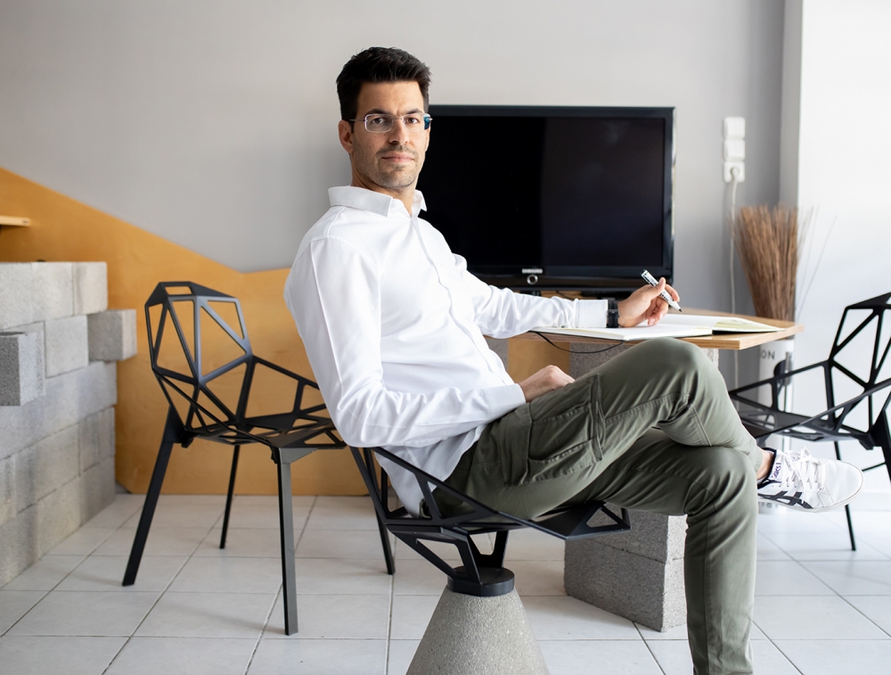 Spyros Tzinieris Architecture & design / Σπύρος Τζινιέρης