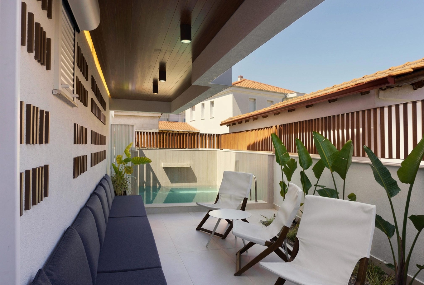 "Palm Boutique Suites" στην Κασσάνδρα Χαλκιδικής
