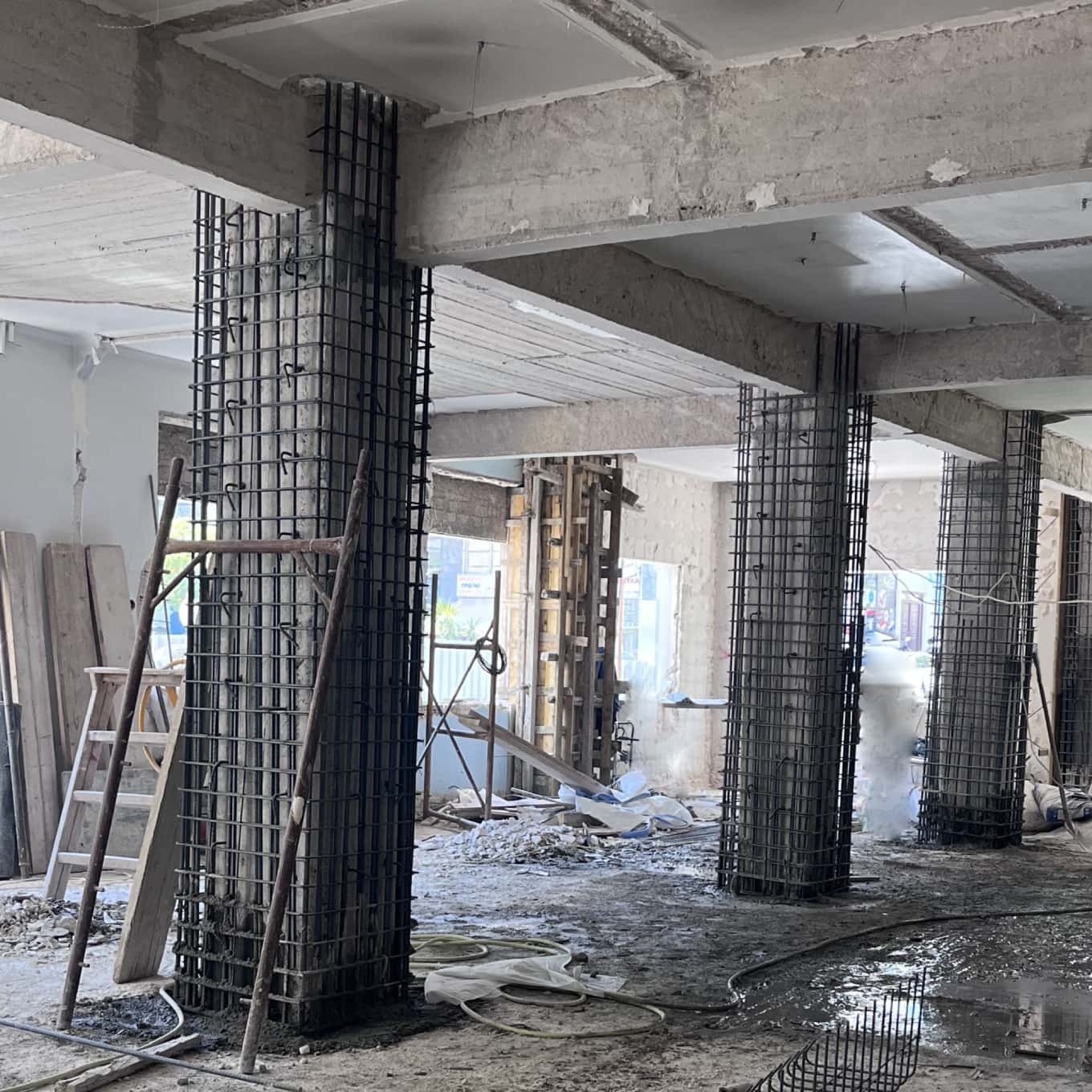 ΣΤΑΤΙΚΗ ΕΠΑΡΚΕΙΑ ΚΑΙ ΕΝΙΣΧΥΣΗ ΥΦΙΣΤΑΜΕΝΩΝ ΚΑΤΑΣΚΕΥΩΝ