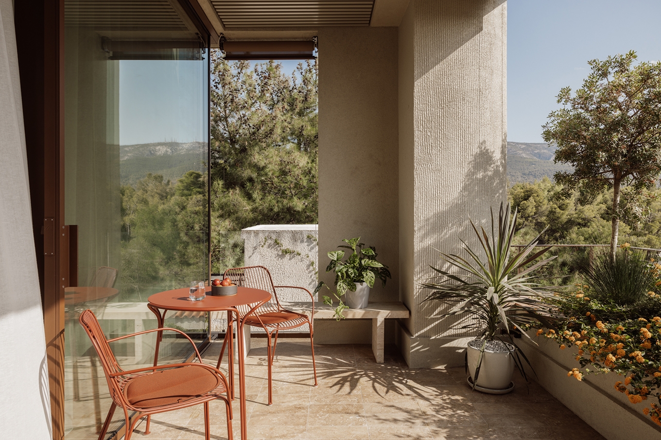 "Lumen Residence" μια κατοικία ζεστή, αληθινή