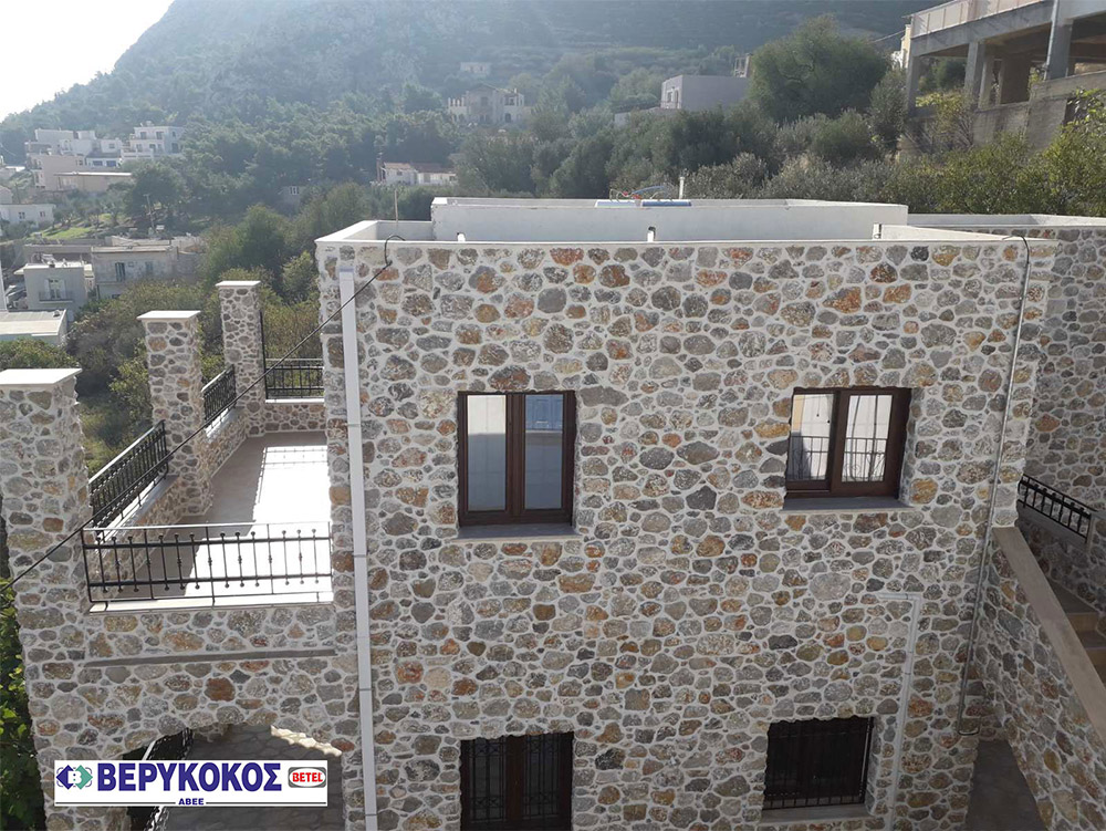 ΠΕΤΡΕΣ
