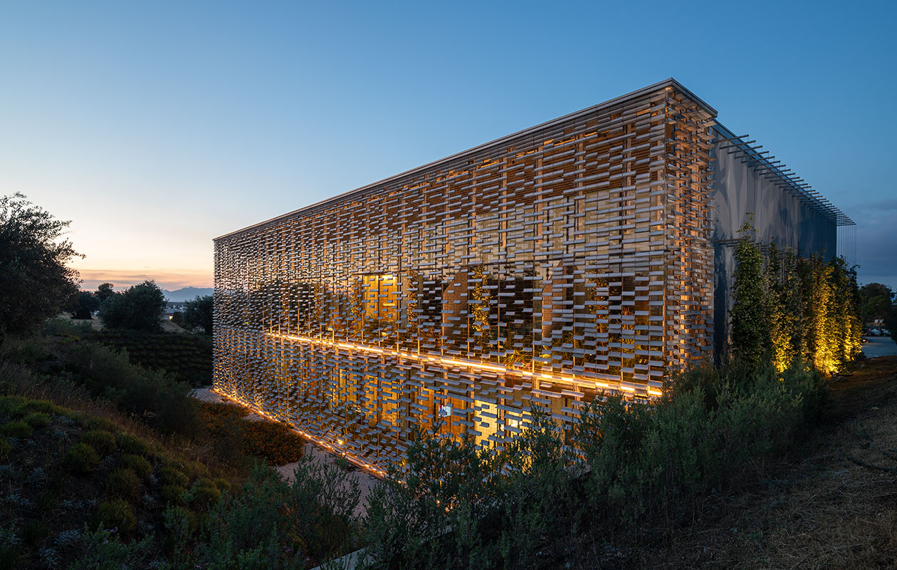 Η LYDIA RODA Architectural Materials επεκτείνει τη συνεργασία της με τη Flexbrick® στην Κύπρο