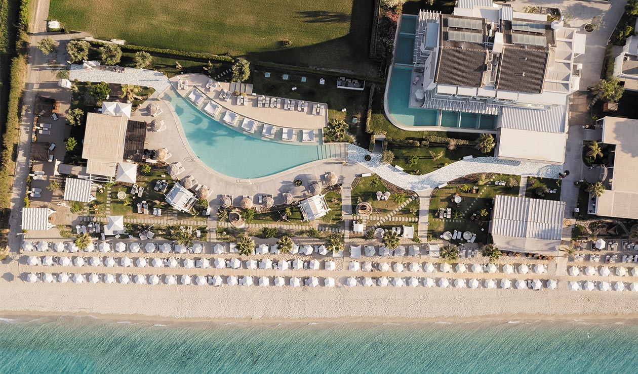 Blue Carpet Luxury Suites: Aνθεκτικότητα και βιώσιμη λειτουργία σε παραθαλάσσιο περιβάλλον με τη λύση VIRIDIA της INTERBETON